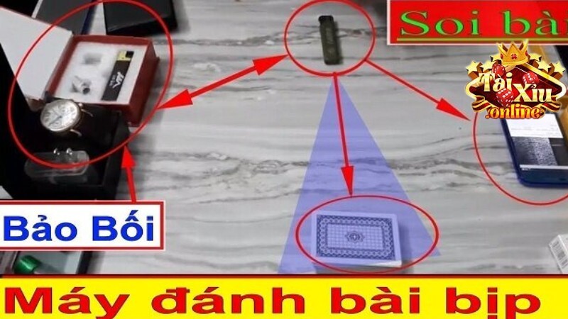 Sử dụng máy đánh bài